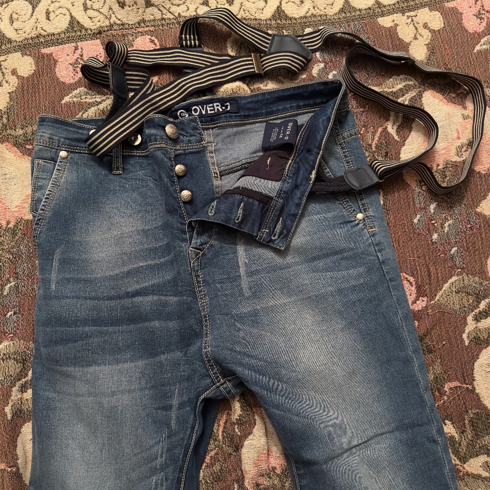 Italian Jeans, Brand New, size 34.